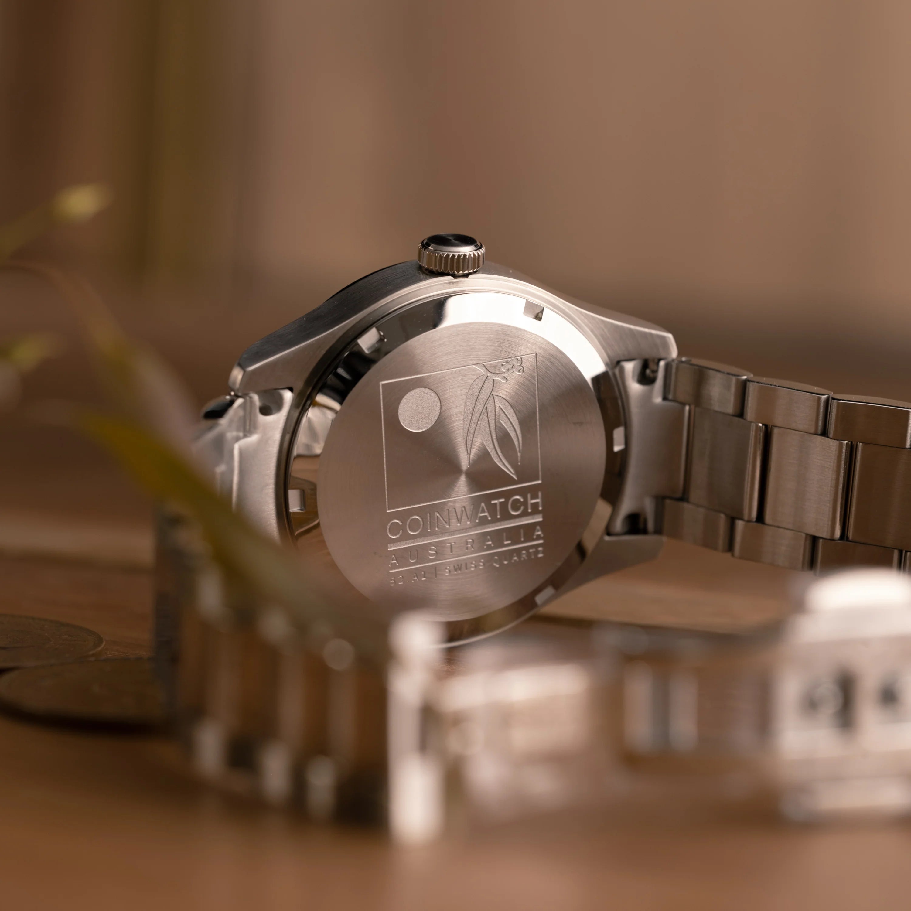 Stainless Steel case, Kangaroo Penny Dial