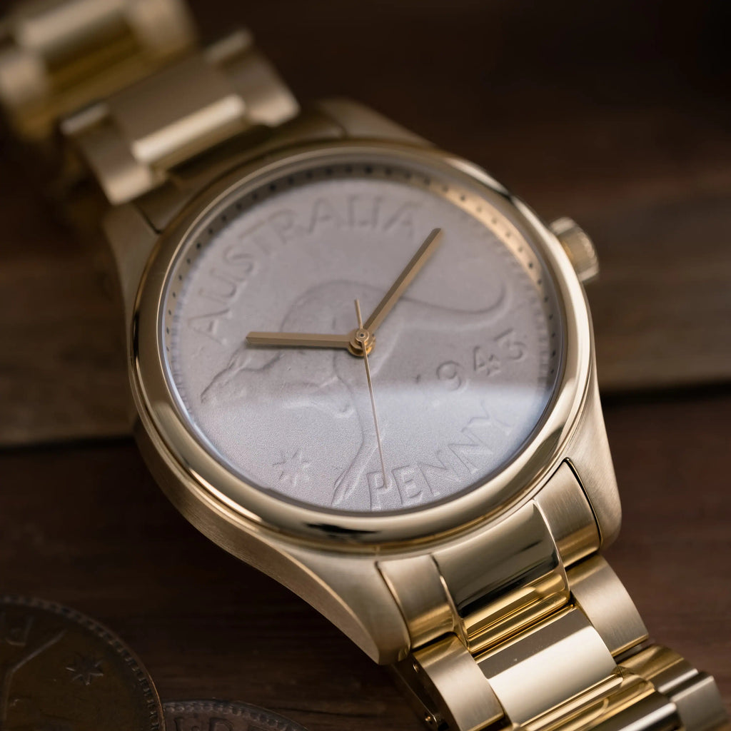 Gold case, Kangaroo Penny Dial
