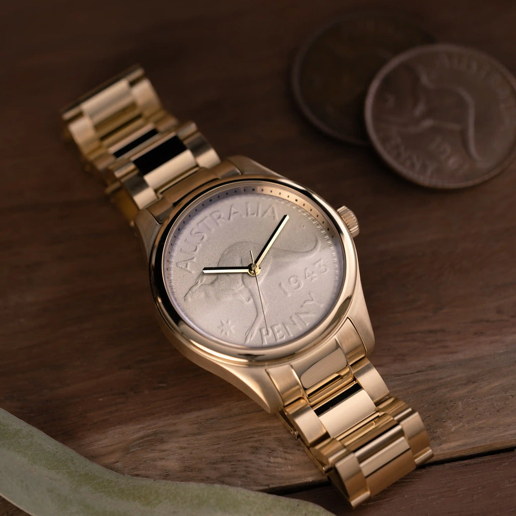 Gold case, Kangaroo Penny Dial